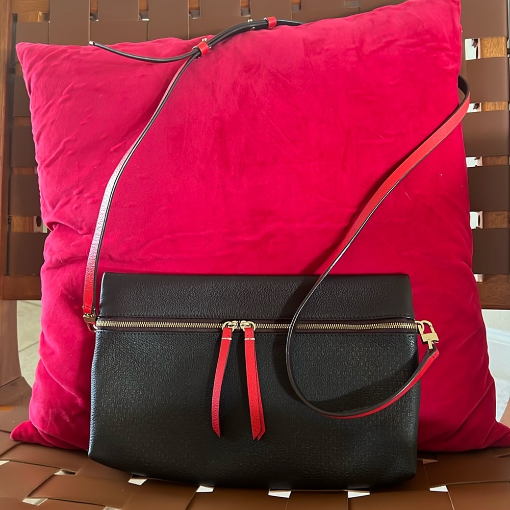 💯 Authentic CH Crossbody Bag